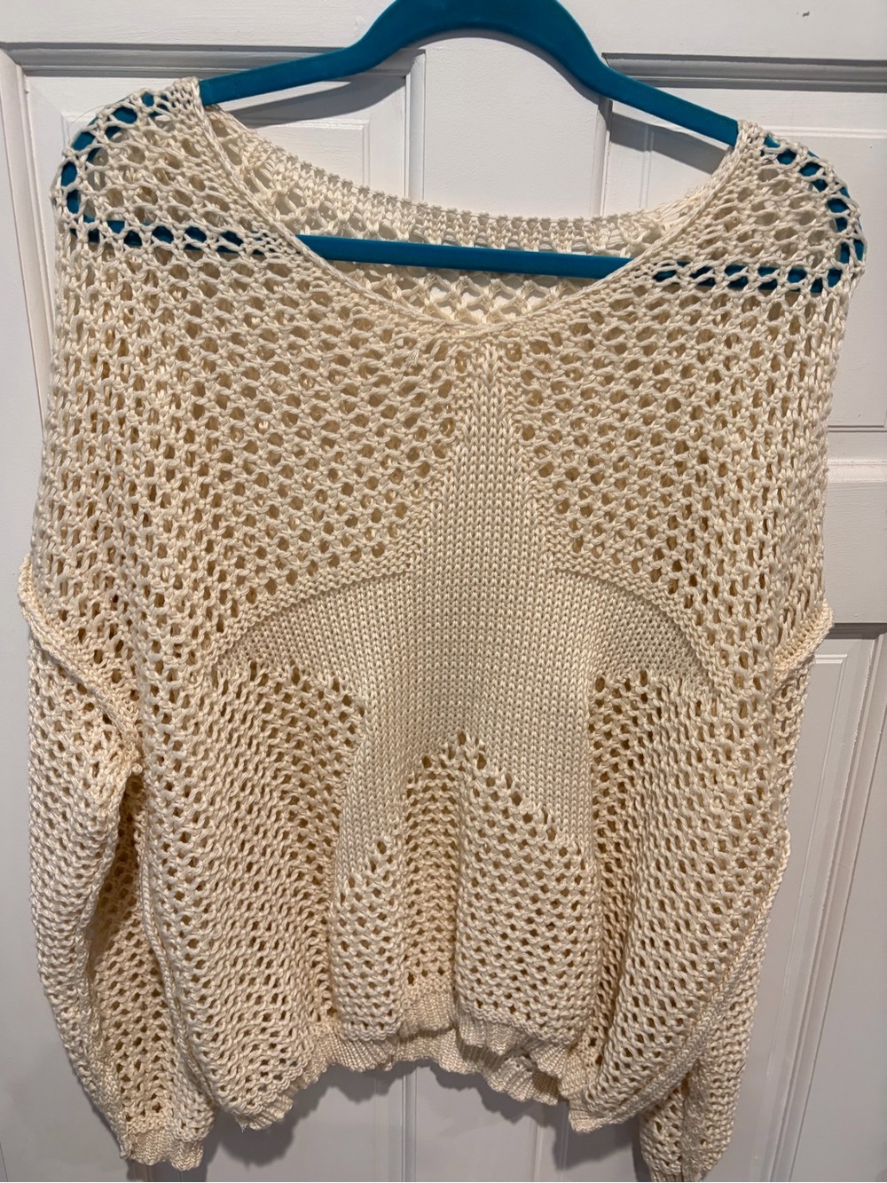 Women’s Cream Open-Knit Star Sweater